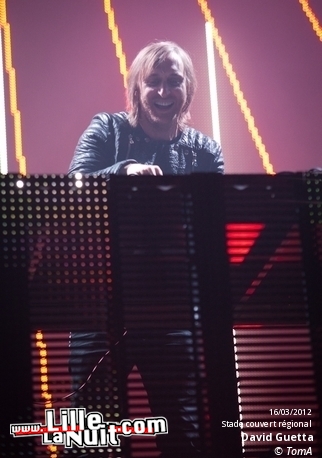 David Guetta + Arno Cost au Stade Couvert de Liévin en live - photo n°9