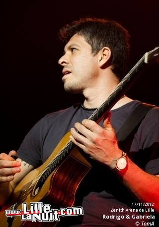 Rodrigo Y Gabriela + Nick Mulvey au Zénith de Lille en live - photo n°5