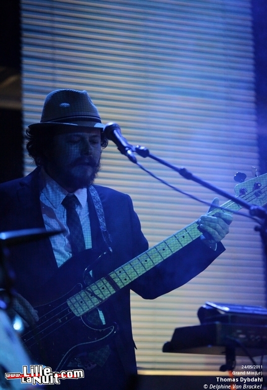 Thomas Dybdahl + Susanne Sundfor + The Cave Singers au Grand Mix en live - photo n°7
