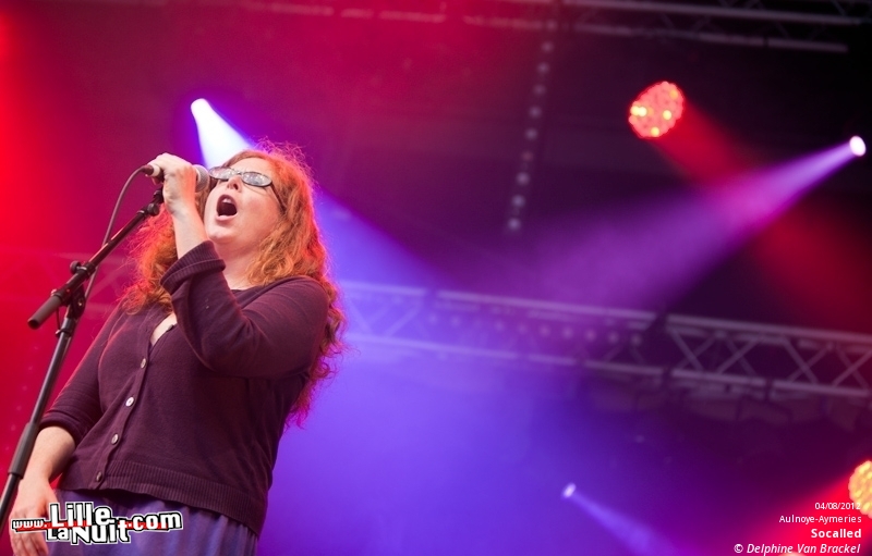 Les Nuits Secrètes 2012 – jour 2 : dEUS, Camille, etc. en live - photo n°34
