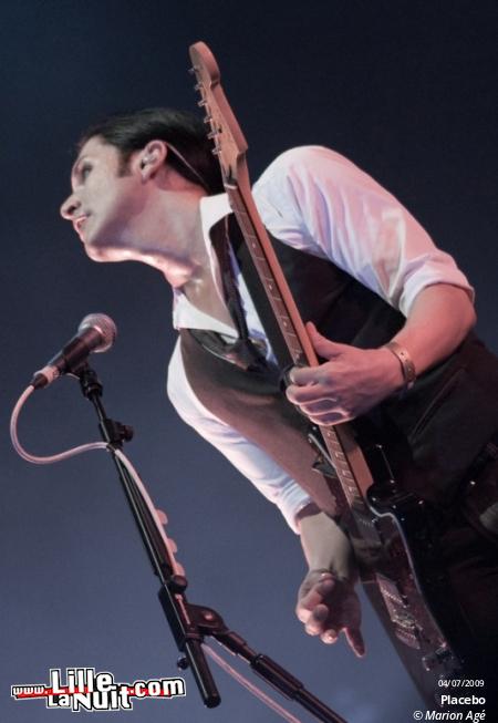 Expatriate, Ghinzu, Gossip, Bloc Party, Kaiser Chiefs, Placebo, Crookers au Main Square Festival en live - photo n°1