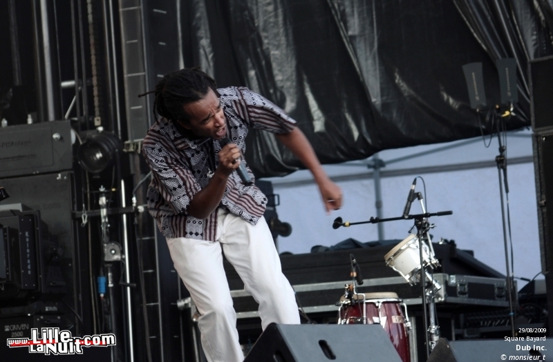 Cabaret vert – Jour 2 – Raj, Dub Inc. Deftones, Shakaponk en live - photo n°16