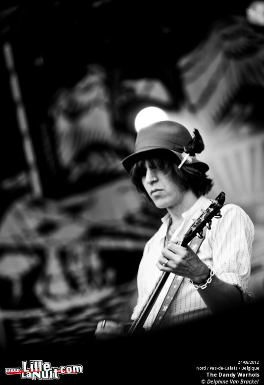 Le Cabaret Vert 2012 – jour 2 (part 1) : La Femme, The Dandy Warhols, etc. en live - photo n°31