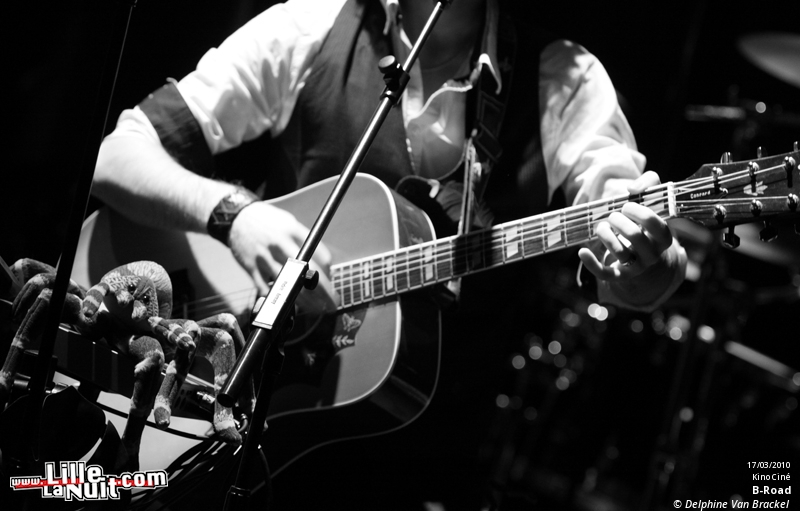 Rodrigue, Twenty Flight, Les ivresses de Caracole, Feini-X Crew, B-Road – Finale régionale du tremplin Musiques de R.U. en live - photo n°58