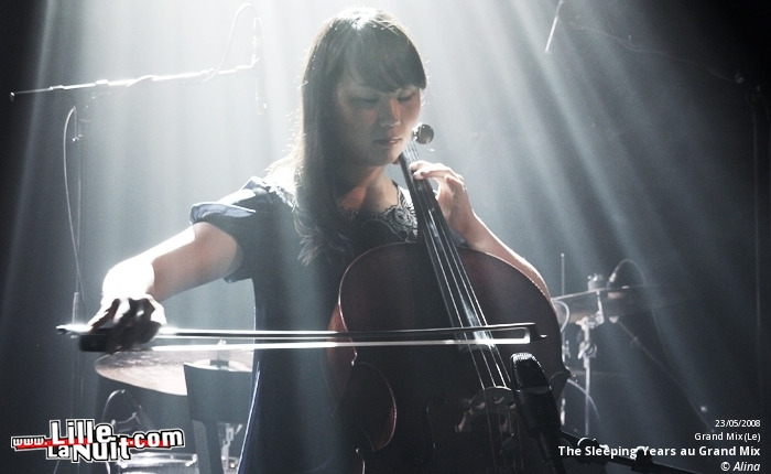 Scout Niblett et The Sleeping Years au Grand Mix en live - photo n°3