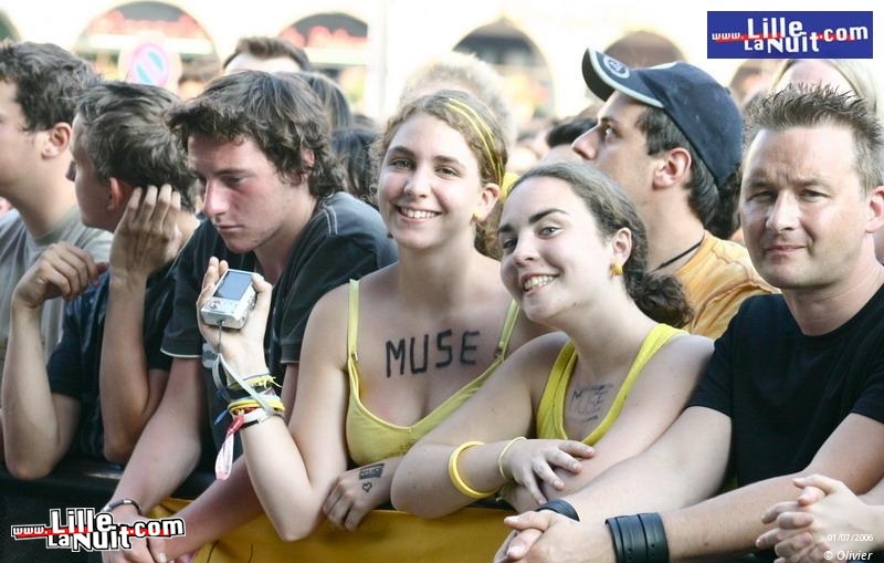 Muse + The Kooks sur la Grand Place d’Arras en live - photo n°62
