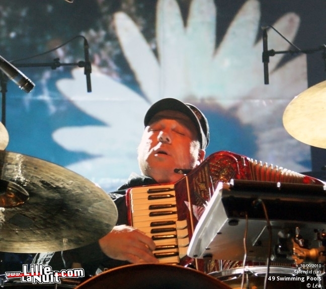 Nouvelle Vague + 49 Swimming Pools au Splendid en live - photo n°30