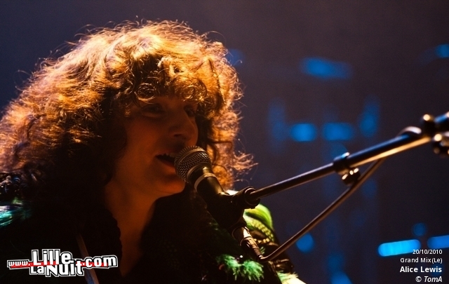 Tunng + Alice Lewis au Grand Mix en live - photo n°62