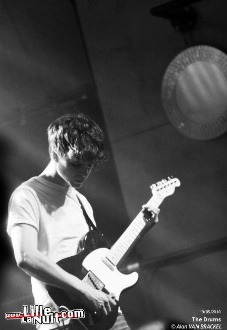 Warpaint, We Are Wolves, Surfer Blood & The Drums au Grand Mix en live - photo n°11