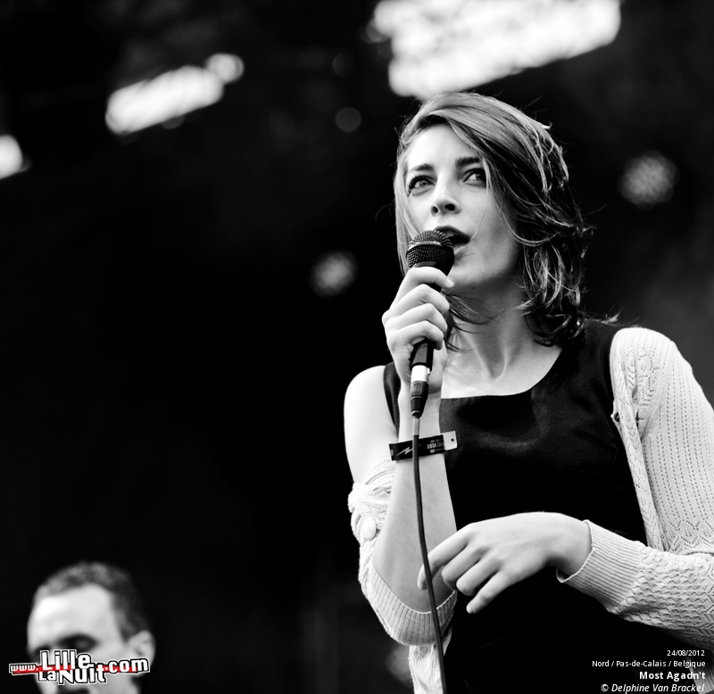 Le Cabaret Vert 2012 – jour 2 (part 1) : La Femme, The Dandy Warhols, etc. en live - photo n°46