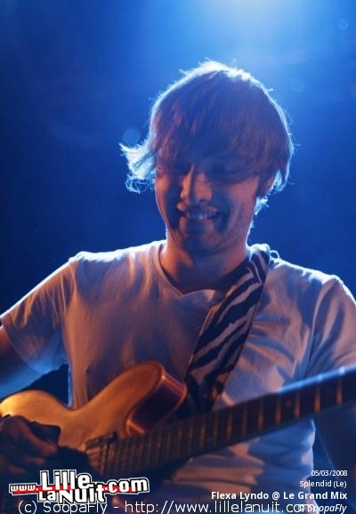 Hushpuppies et Flexa Lyndo au Grand Mix en live - photo n°2