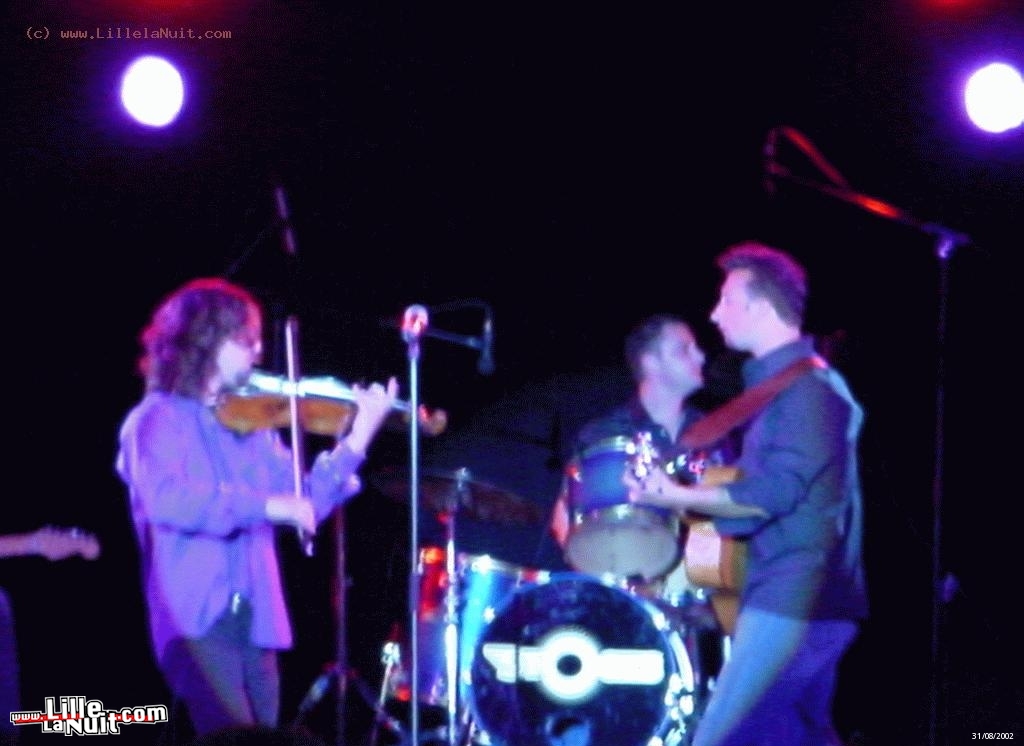 Concert des Mauvaises Langues – Braderie de Lille 2002 en live - photo n°1