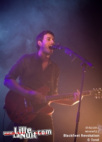 Izia + Blackfeet Revolution à l’Aéronef en live - photo n°18