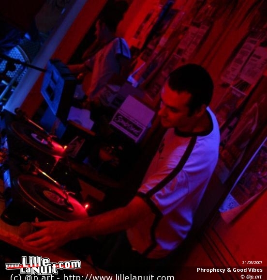 Prophecy Sound et Good Vibes au Baobab en live - photo n°11