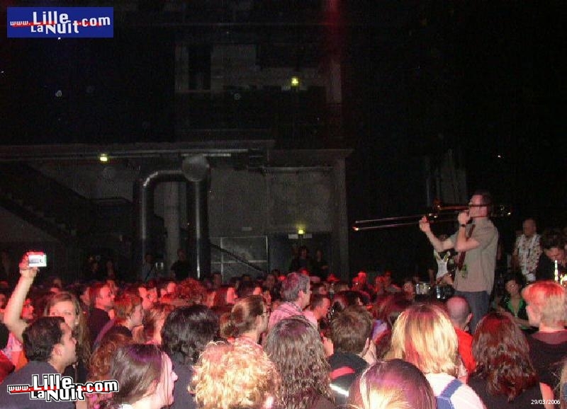 Amparanoia, El Matanzas feat. Brother Jam & Orchestre International du Vetex à l&rsquo;Aéronef en live - photo n°2