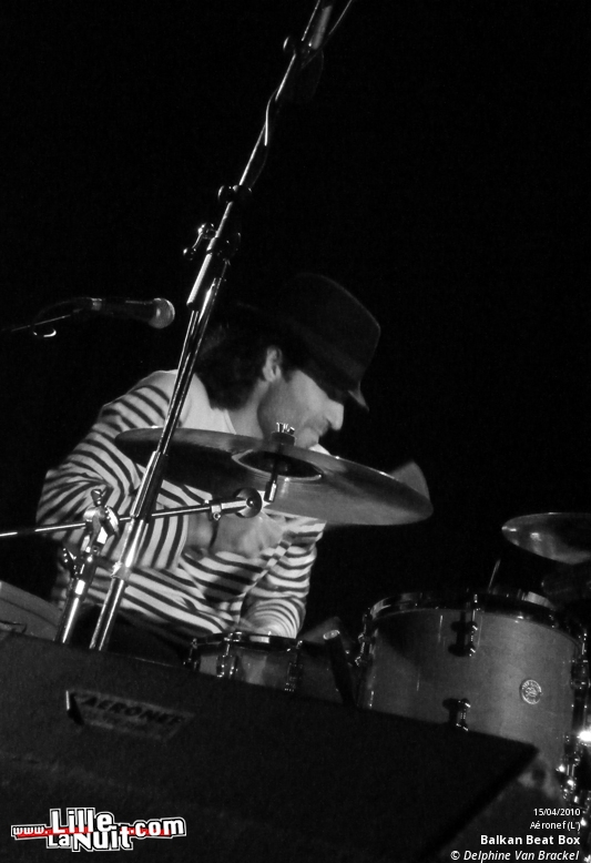 Balkan Beat Box & Manouch Mena à l’Aéronef en live - photo n°8