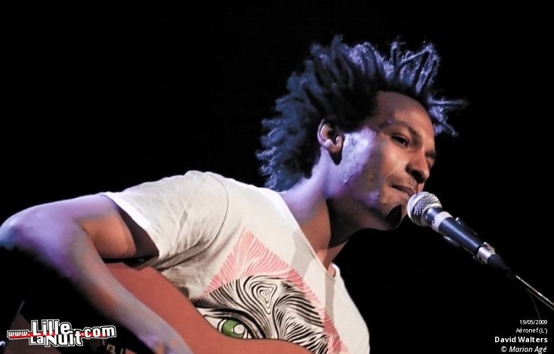 Bat for Lashes & David Walters à l’Aéronef en live - photo n°27