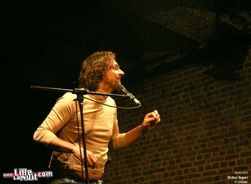 Didier Super & Les Vraoums au Poche de Béthune en live - photo n°2