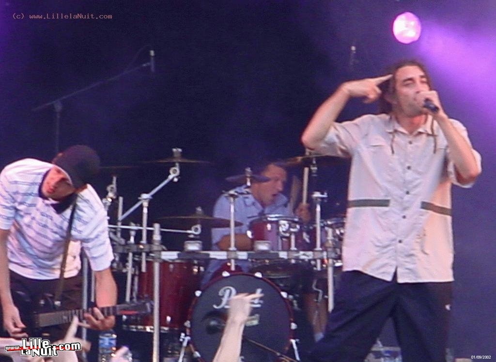 Concert de Mass Hystéria – Braderie de Lille 2002 en live - photo n°33