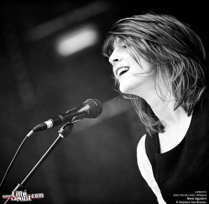 Le Cabaret Vert 2012 – jour 2 (part 1) : La Femme, The Dandy Warhols, etc. en live - photo n°40