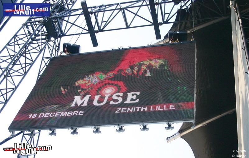 Muse + The Kooks sur la Grand Place d’Arras en live - photo n°63