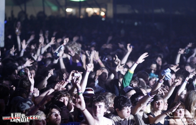 Dour : Tu étais au premier rang ? Tu es sûrement dedans ! en live - photo n°15