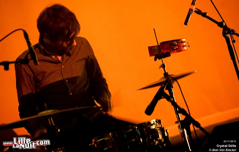 Crystal Stilts + The Holydrug Couple à De Kreun en live - photo n°9