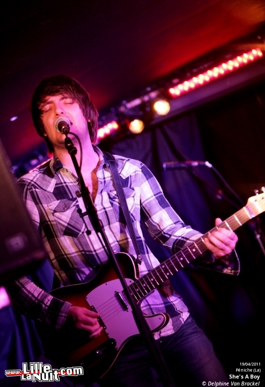 Sarah W Papsun + She’s A Boy à la Péniche – Paradis Artificiels en live - photo n°21