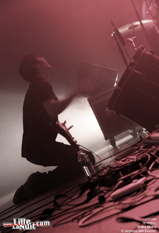 Festival Les Femmes s’en Mêlent : Cercueil + Glasser + Anika au Grand Mix en live - photo n°16