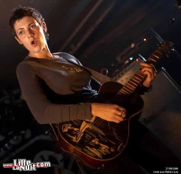 Mademoiselle K, Mell et Cactus in Love à La Cave aux Poètes en live - photo n°5