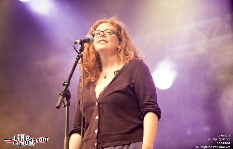 Les Nuits Secrètes 2012 – jour 2 : dEUS, Camille, etc. en live - photo n°26