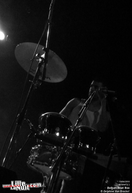 Balkan Beat Box & Manouch Mena à l’Aéronef en live - photo n°14