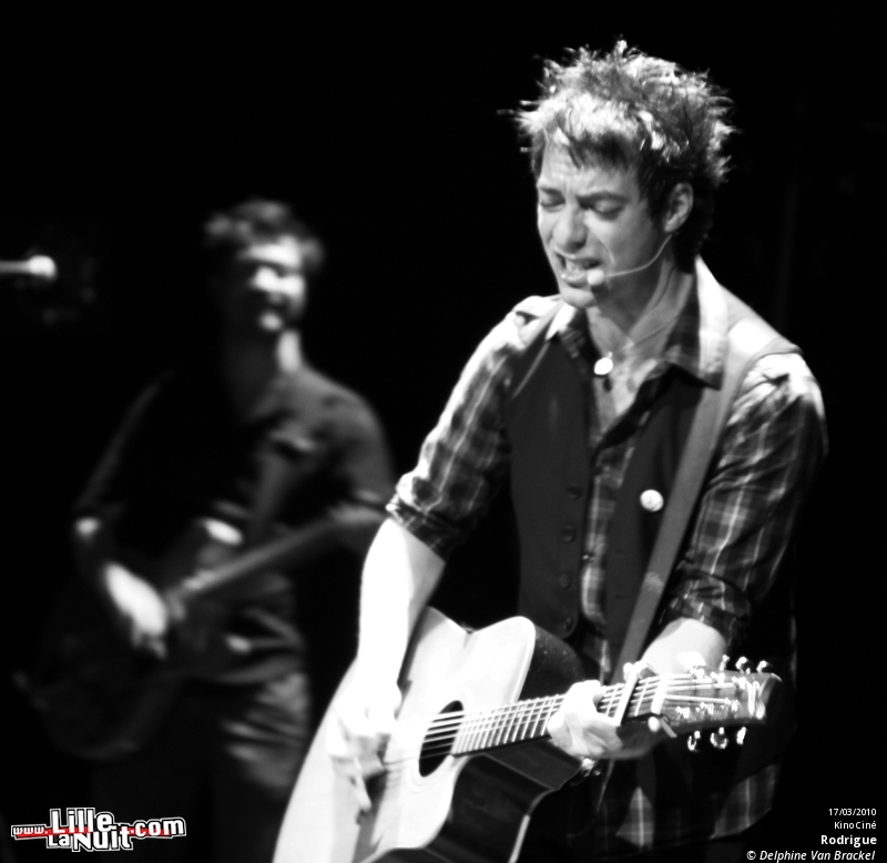 Rodrigue, Twenty Flight, Les ivresses de Caracole, Feini-X Crew, B-Road – Finale régionale du tremplin Musiques de R.U. en live - photo n°1