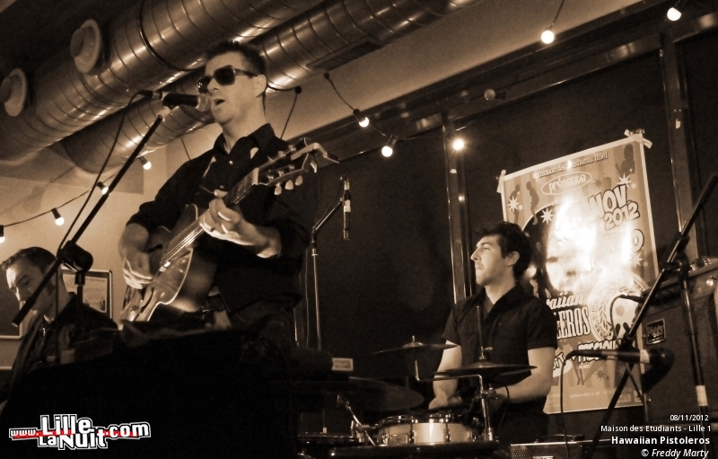 Hawaiian Pistoleros + Precious Oldies à la Maison des Etudiants de Lille 1 en live - photo n°11