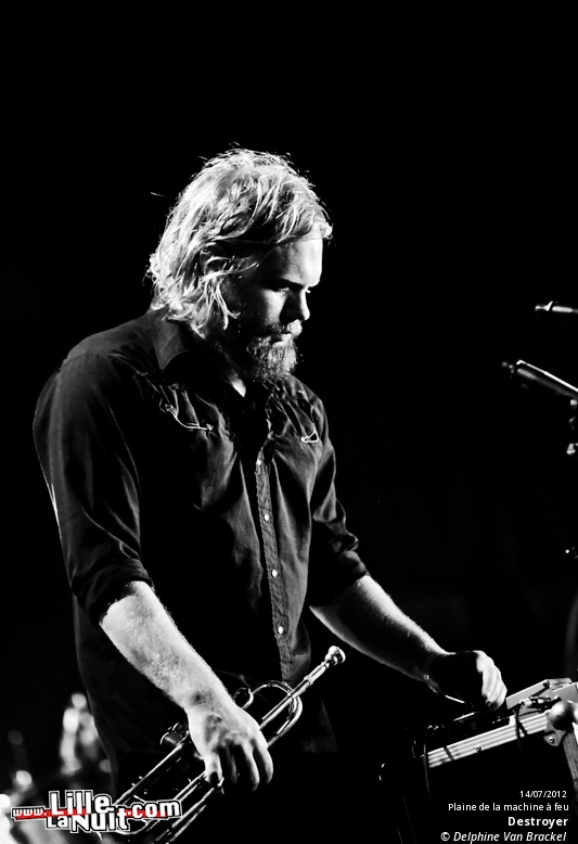 Dour Festival 2012 – Jour 3 – Bon Iver, Nada Surf, etc. en live - photo n°17