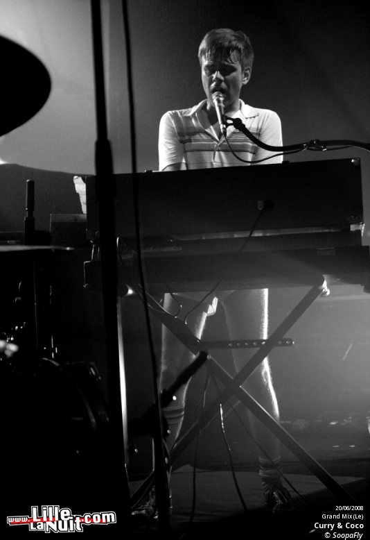 CSS, Curry and Coco et Poney Poney au Bataclan en live - photo n°11