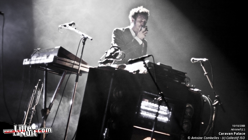 Caravan Palace + Agoria en live - photo n°16