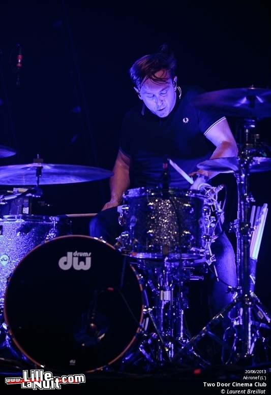 Two Door Cinema Club + Divine Paiste à l’Aéronef en live - photo n°6