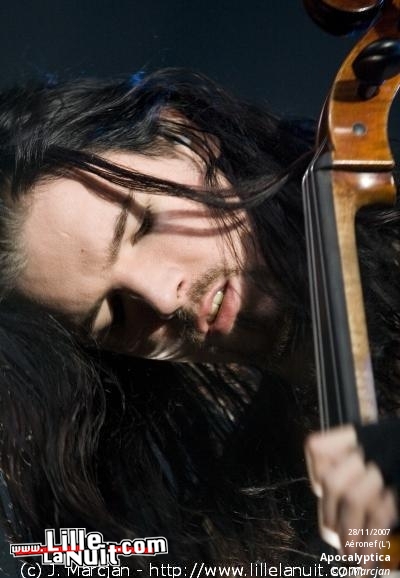 Apocalyptica & Lacrimas Profundere à l’Aéronef en live - photo n°5