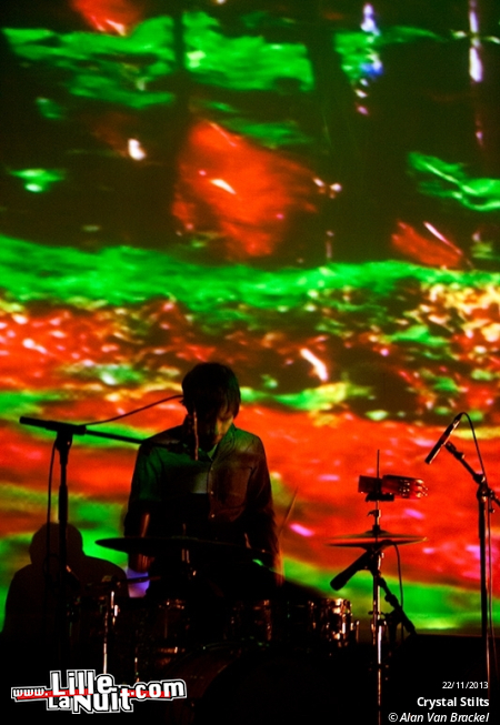 Crystal Stilts + The Holydrug Couple à De Kreun en live - photo n°7