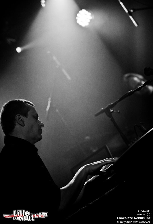 Chocolate Genius Inc + The Nightcrawler aka Red à l’Aéronef Club en live - photo n°10