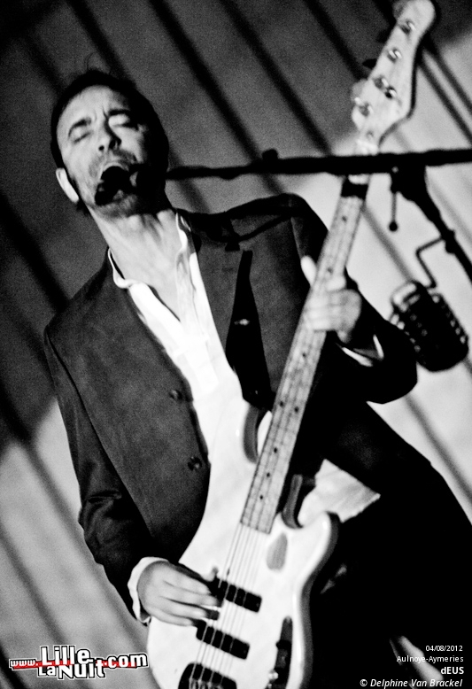 Les Nuits Secrètes 2012 – jour 2 : dEUS, Camille, etc. en live - photo n°11