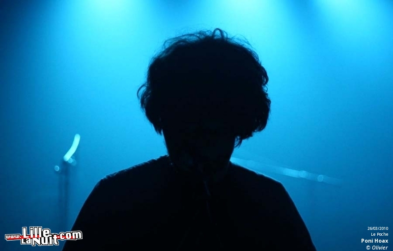 Poni Hoax au Poche de Béthune en live - photo n°2