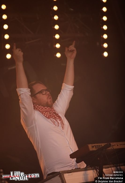 Les Nuits Secrètes – Jour 3 – George Clinton and Parliament Funkadelic, I’m From Barcelona, etc. en live - photo n°71