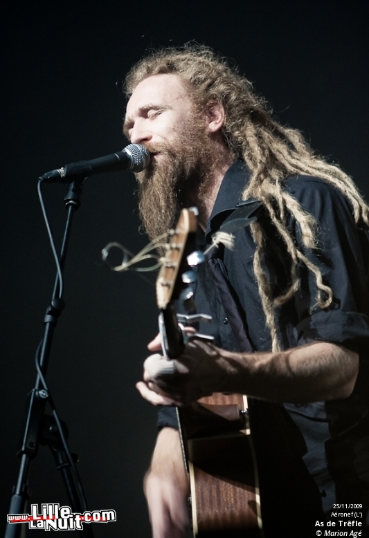 Barcella, Oldelaf & Monsieur D, As de Trêfle à l’Aéronef – Le Père Noël est-il un Rocker ? en live - photo n°7