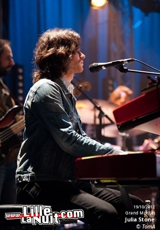 Julia Stone + Paul Thomas Saunders au Grand Mix en live - photo n°27