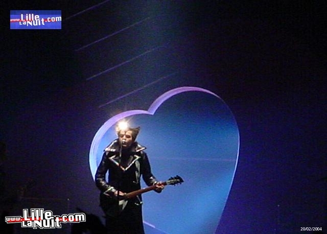 Concert de M (Matthieu Chédid) au Zénith de Lile en live - photo n°31