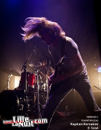 Band Of Skulls + Kapitan Korsakov au Grand Mix en live - photo n°7