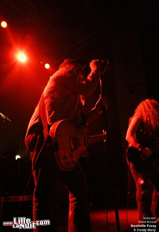 Nashville Pussy + Zoé au Grand Mix en live - photo n°15