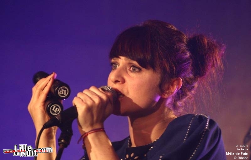 Lola Bai + Mélanie Pain au Poche de Béthune en live - photo n°7